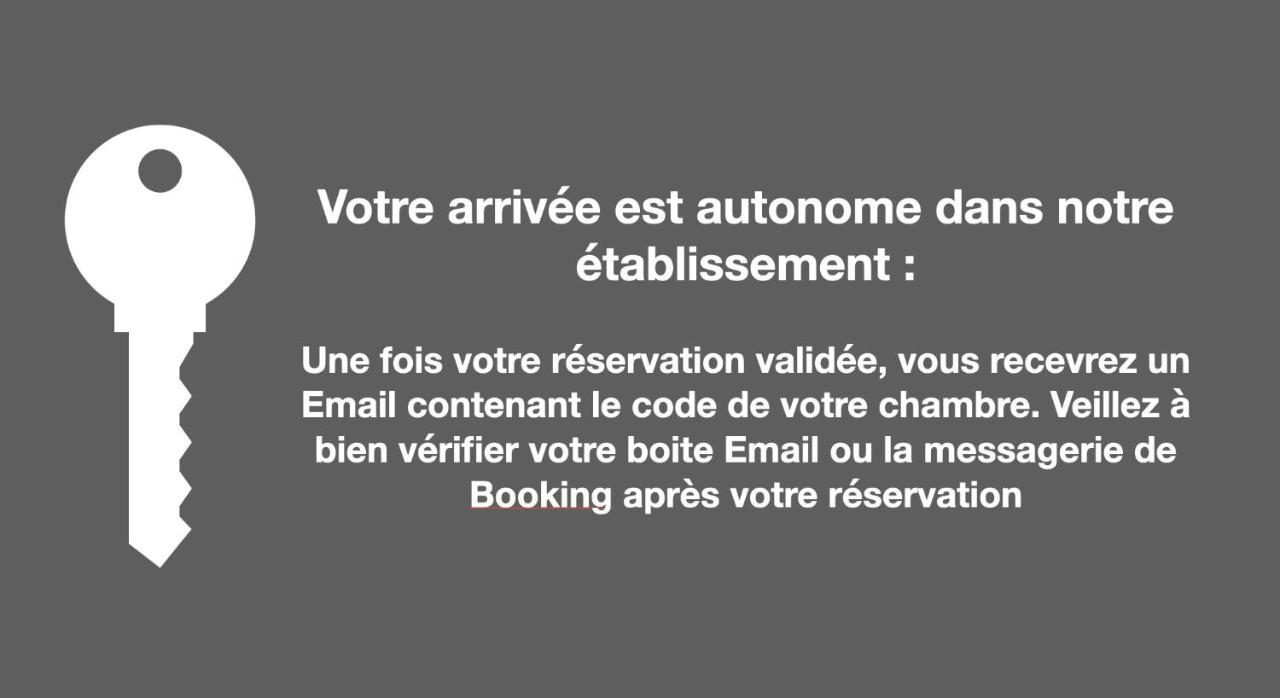 Hotel Restaurant La Place Saint-Amand-Mont-Rond Exterior foto
